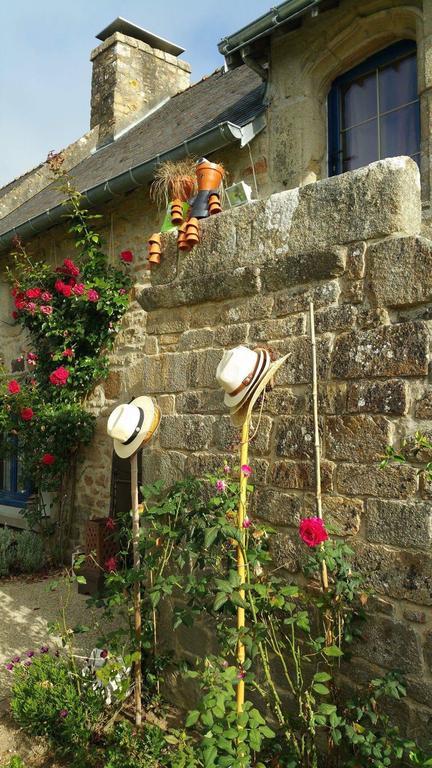 Le Domaine De Saint-Thomin Bed and Breakfast Nostang Eksteriør billede